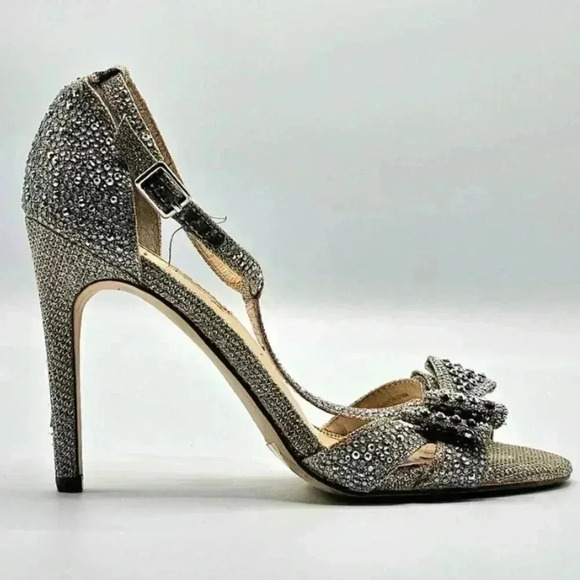 I.N.C. International Concepts bedazzled pumps, 6 1/2M - Picture 5 of 7
